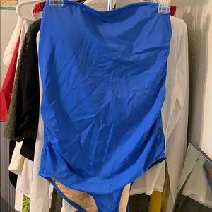 Perfect one piece! Fits nicely